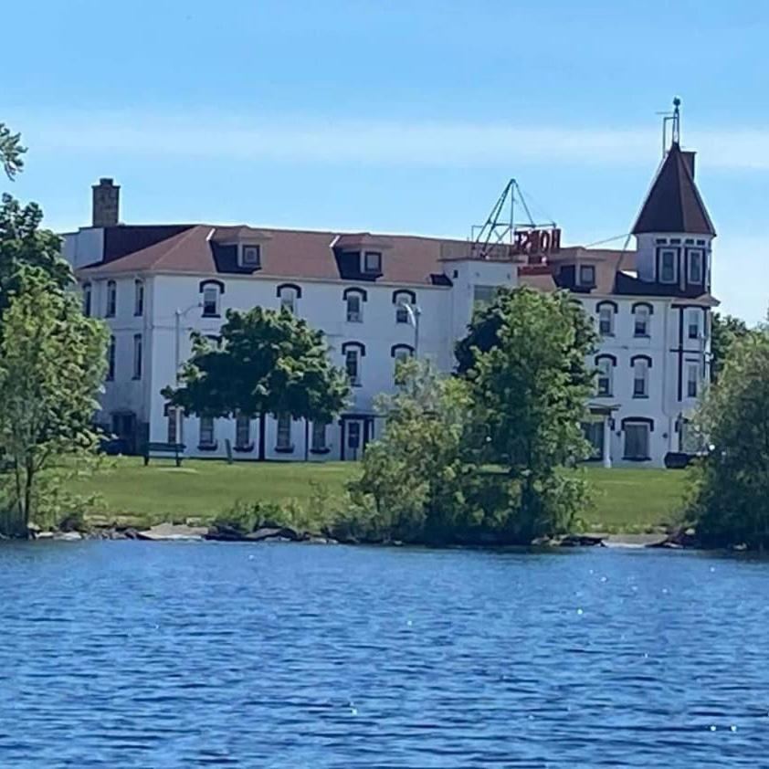 Hotel Historical - House Of Ludington Escanaba